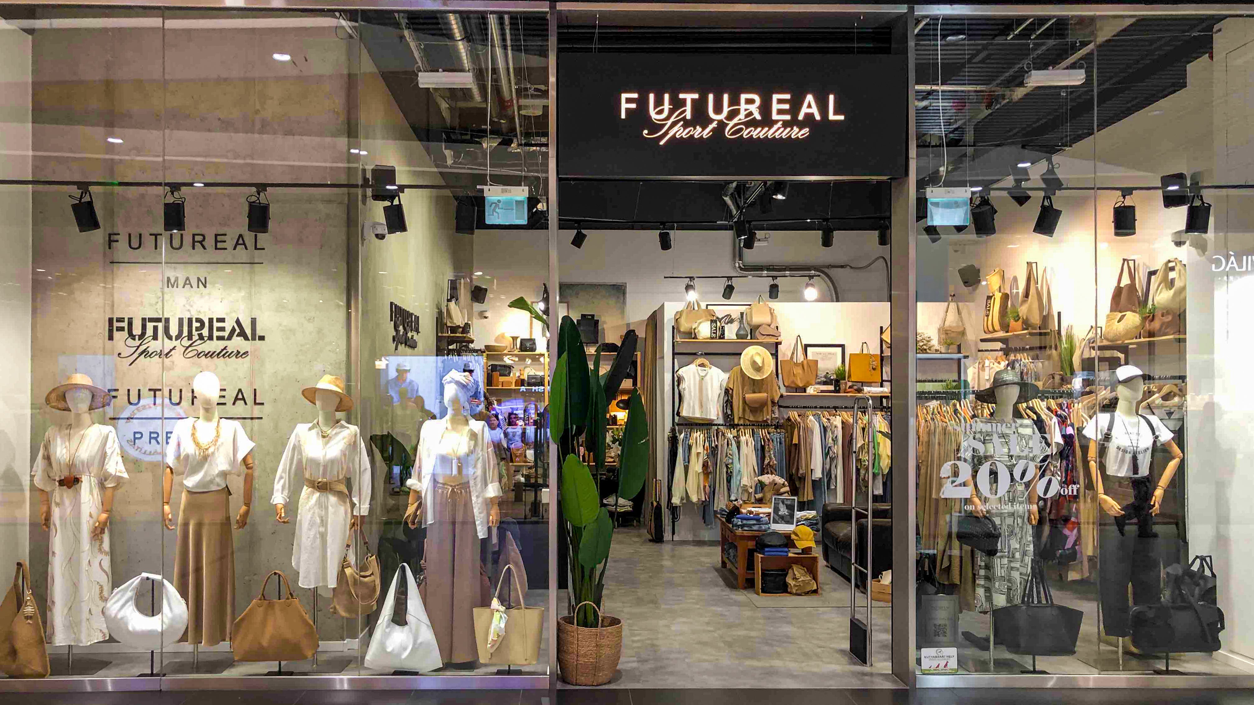 FUTUREAL ETELE Pláza