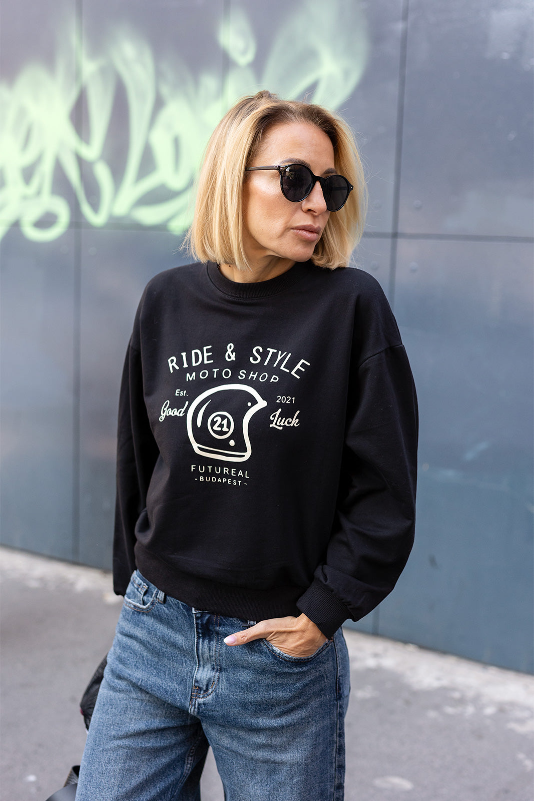 R&amp;S Women's Sweater - R&amp;S