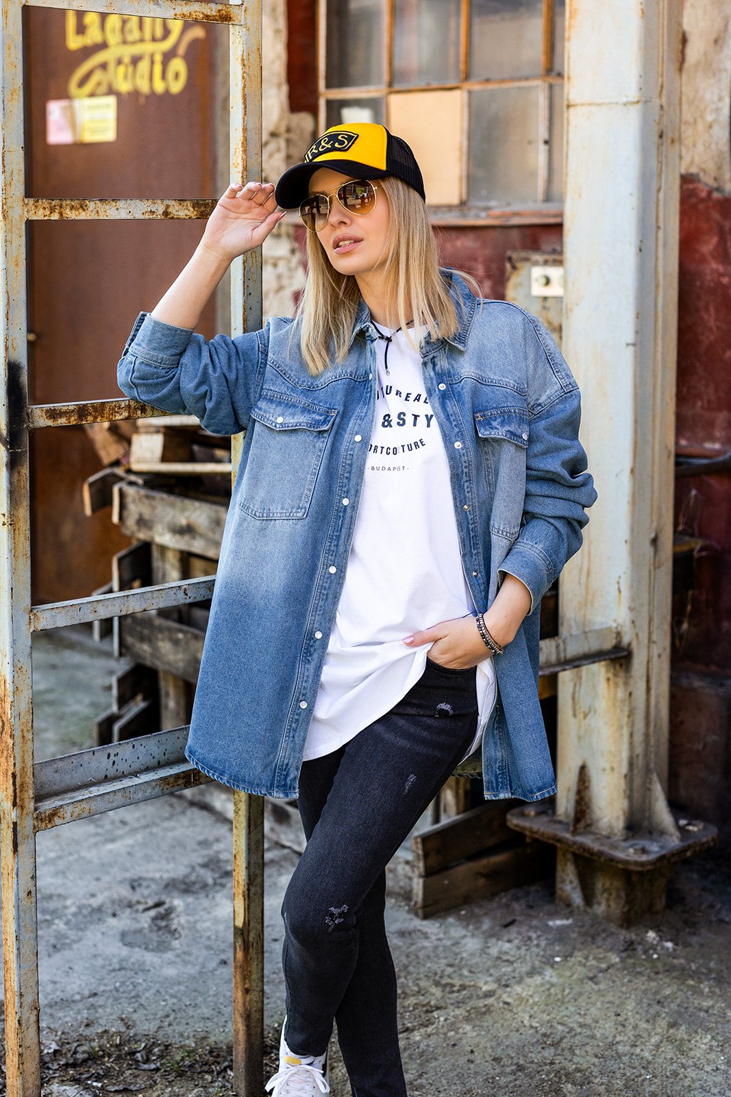 Women's Denim Jacket - WIF4369