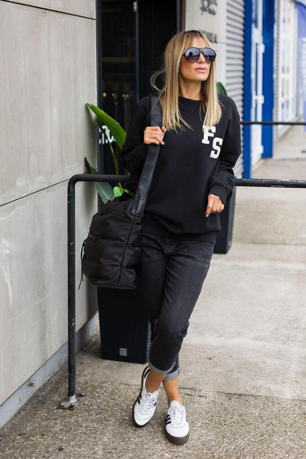 Unisex Sweater - U004