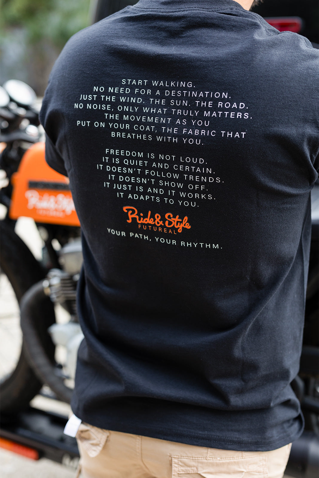 Unisex T-shirt - R&amp;S46