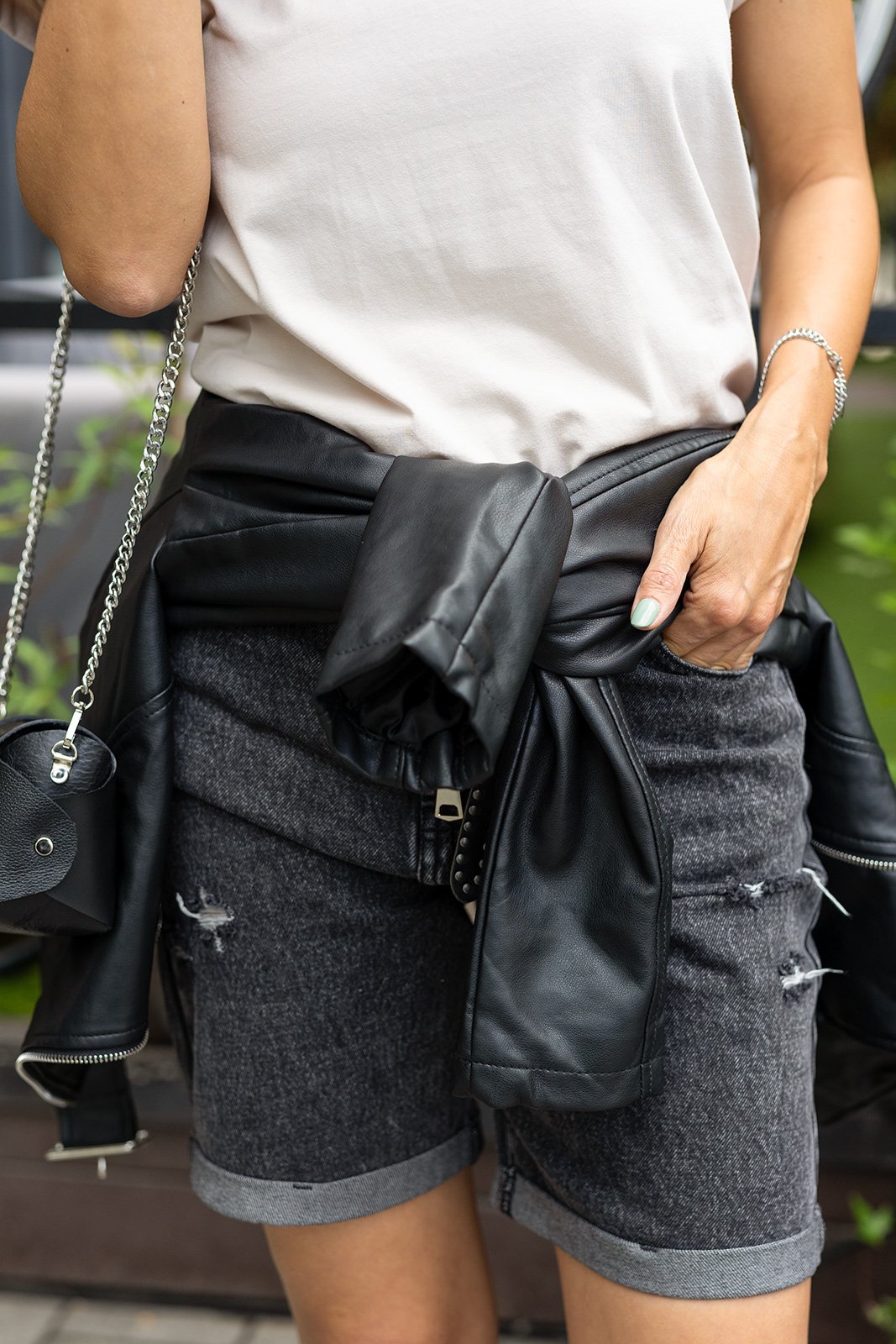 Women's Denim Shorts - WIN1807