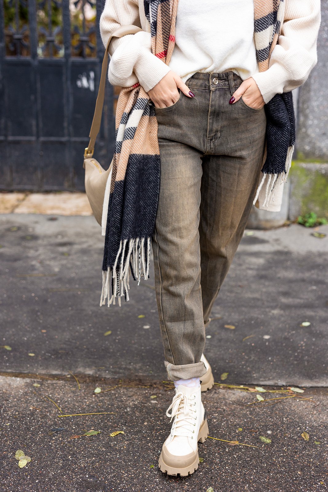 Women's Pants - WIN2185