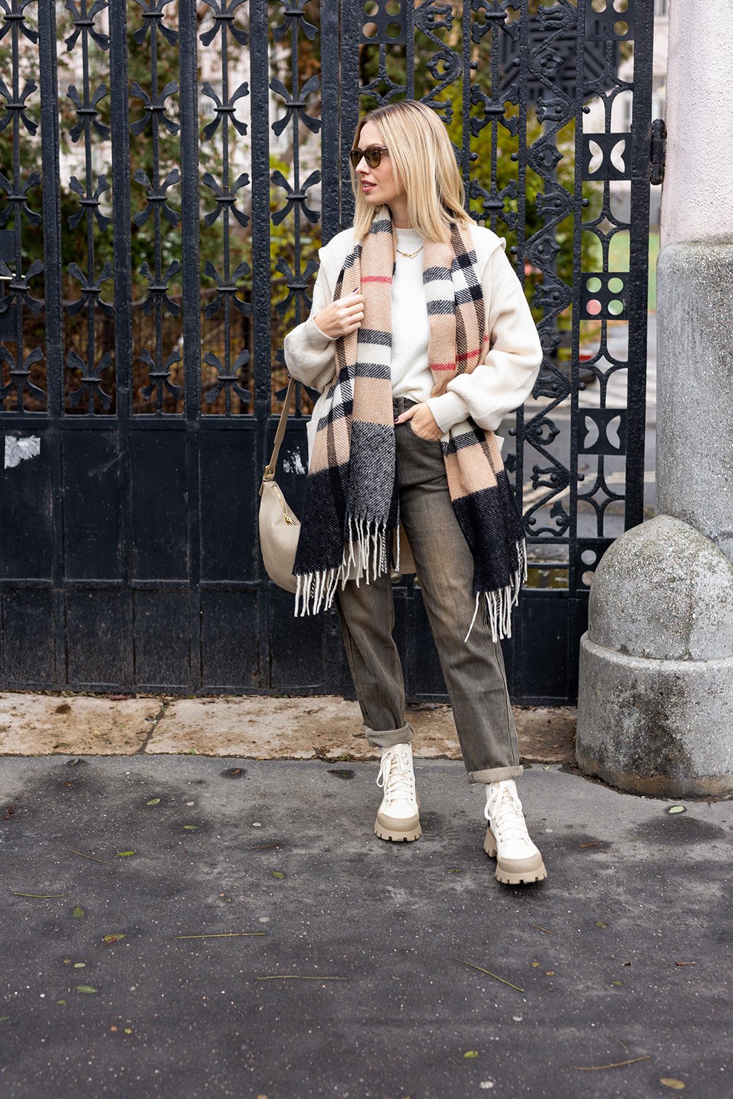 Women's Pants - WIN2185