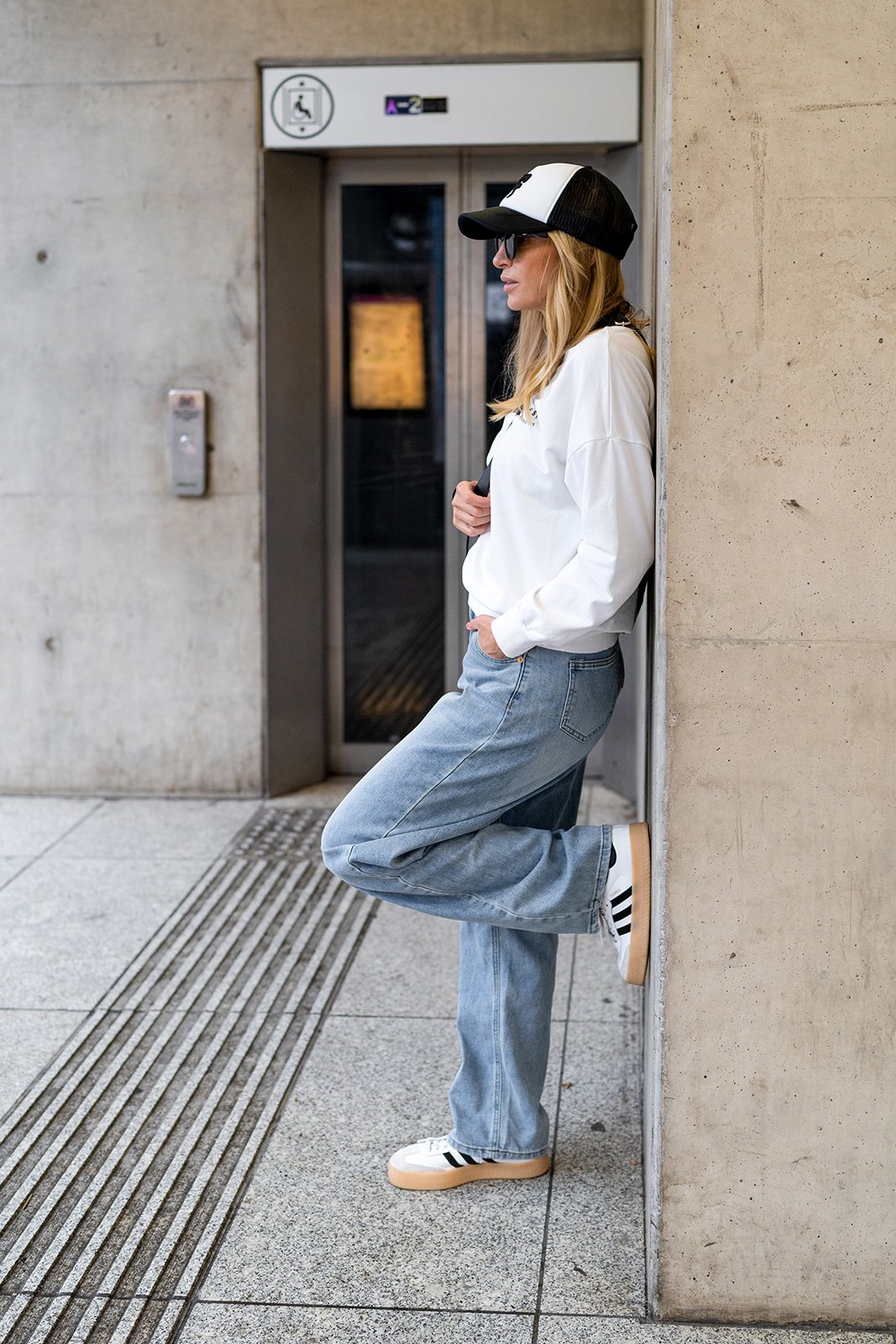 Women's Jeans - WIN2305
